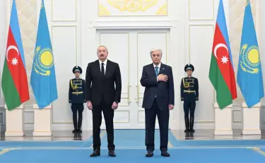 Қасым-Жомарт Тоқаев Әзербайжан Президентін Ақордада қарсы алды