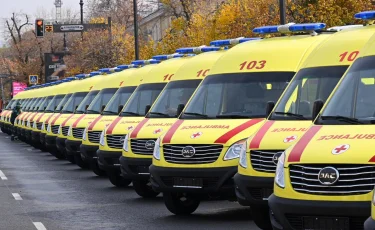 В преддверии Дня Республики в Алматы обновили автопарк скорой медицинской помощи
