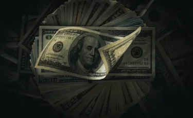 В легкой дреме: что происходит с долларом в Казахстане