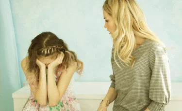 Почему мы чаще срываемся на родных и как это изменить