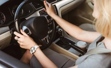 Превысила скорость: суд в Актау оправдал женщину, нарушившую ПДД