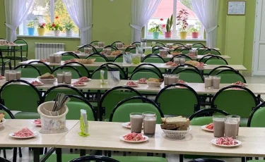 Меню с цифровым калькулятором: как новый стандарт школьного питания спасает Казахстан от ожирения