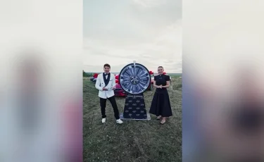 Блогерам Ерболату Жанабылову и Эльмире Толегеновой может грозить тюремный срок