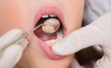 Гибель 3-летней малышки в стоматологии: что стало известно в суде