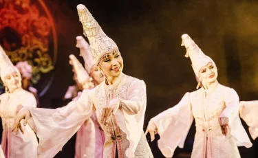 Алматыда «Салтанат» мемлекеттік би ансамблінің мерейтойлық концерті өтті