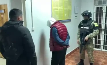 Блогер Шымкент әкімдігі қызметкерін бопсалап, 10 миллион теңге сұраған