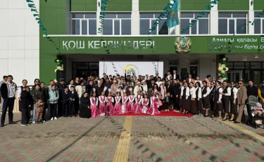 В 2025 году в Наурызбайском районе Алматы открыты три школы на 5,5 тыс. мест