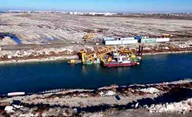 Каспий теңізі деңгейінің төмендеуі арнаға келетін су көлемін азайтты