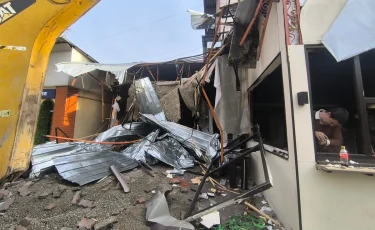 В Ауэзовском районе усиливается порядок в сфере малой торговли