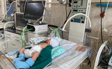 64 күн өмір үшін күрес: Алматыда салмағы 700 грамм болған нәресте аман қалды
