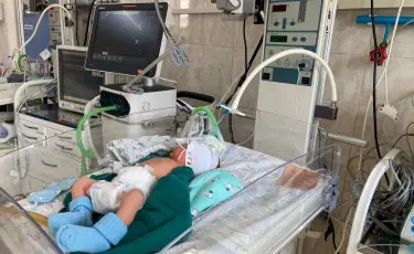 64 күн өмір үшін күрес: Алматыда салмағы 700 грамм болған нәресте аман қалды