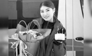 В Астане умерла 23-летняя фельдшер, пострадавшая при обрушении облицовки дома