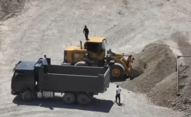 Түркістан облысында жерді заңсыз пайдаланып, пайдалы қазба өндіргендер анықталды