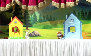 Сиқырлы саусақтар: Алматыдағы білім ордаларының бірінде қуыршақ театры ашылды