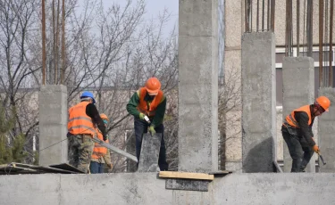 Алматыда тағы бір мердігердің құрылыс лицензиясы тоқтатылды