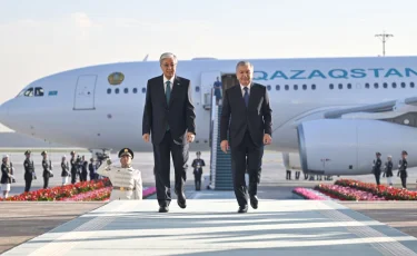 Касым-Жомарт Токаев прибыл в Ташкент с государственным визитом