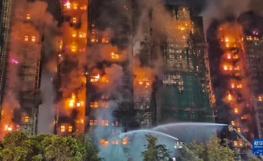 Гонконгтағы тұрғын үй кешеніндегі өрттен қаза тапқандар саны 94-ке жетті