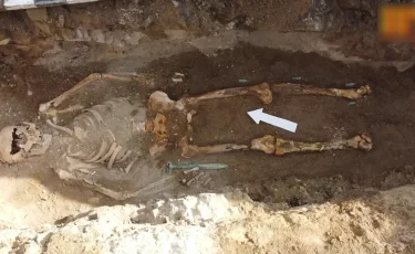 Қарағанды облысының археологтары сақ дәуіріне жататын жауынгердің қабірін тапты