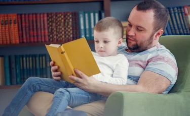 Разгадана главная тайна генетики: ученые выяснили, кто из родителей передает свой интеллект ребенку