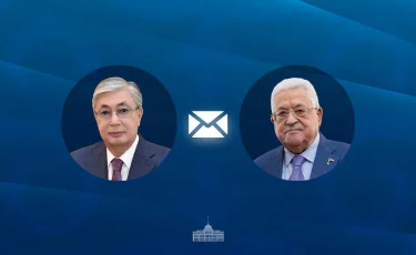 Глава государства направил телеграмму поздравления Президенту Палестины