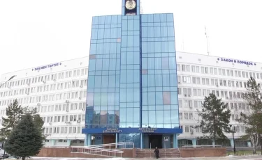 Нелегальный арсенал: полицейские изъяли разные виды оружия и боеприпасы