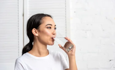 Простые привычки, которые поддерживают здоровье без спорта