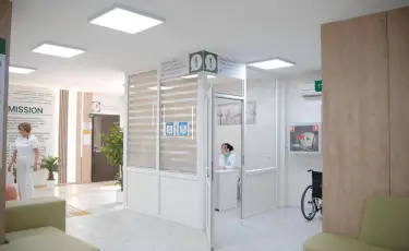 В поликлиниках страны открыто 660 отделений неотложной помощи
