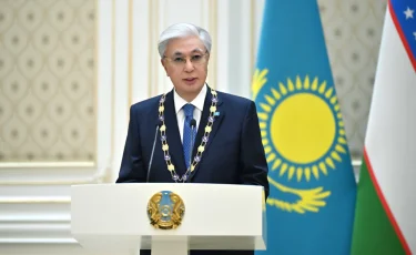 Қасым-Жомарт Тоқаевқа Өзбекстанның ең жоғары мемлекеттік наградасы табысталды