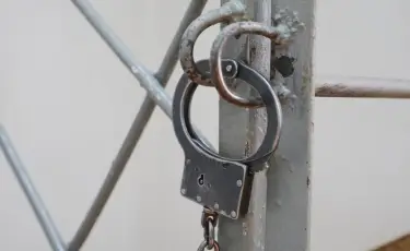 Плата за любовь: полтора года в колонии проведет подучетный в области Абай