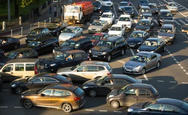 Как справиться с раздражением, если утром по пути на работу пробка