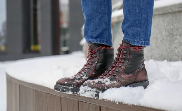 Как выбрать зимнюю обувь, чтобы не мёрзнуть и не скользить