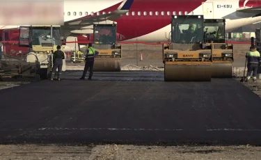 В международном аэропорту Алматы строят первую в ЦА противообледенительную площадку