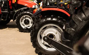 Вашингтонда Қазақстан мен John Deere құны 2,5 млрд доллардың келісіміне қол қойды