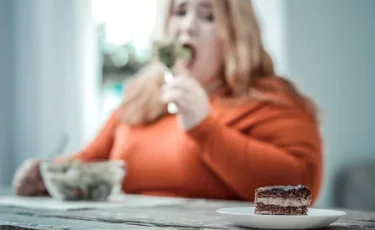 Почему стресс влияет на наш аппетит - и можем ли мы что-то с этим сделать