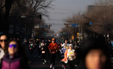 20 елден 2500 қатысушы: Алматыда 2025 жылғы маусымның соңғы  City Run мәрелік жарысы  өтті