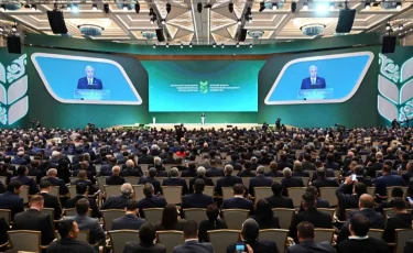 Президент Ауыл шаруашылығы еңбеккерлерінің екінші форумына қатысып жатыр