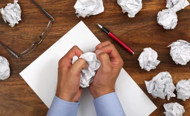 Стоит ли менять работу зимой: психологический эффект сезона