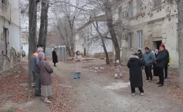 Аварийное жилье: жители Атырау боятся остаться под завалами собственного дома