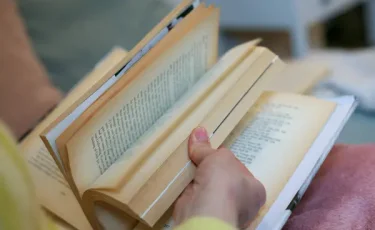 Менее трех книг в год: какое место занял Казахстан в рейтинге читающих стран