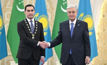 Мемлекет басшысы Түрікменстан президентін «Алтын Қыран» орденімен марапаттады