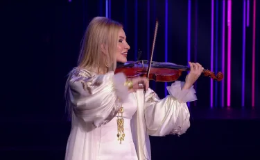 Жүректен жүрекке: Алматыда қайырымдылық кеш өтті