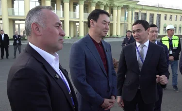 Дархан Сатыбалды Алматы халықаралық әуежайын қайта жаңарту жұмыстарымен танысты