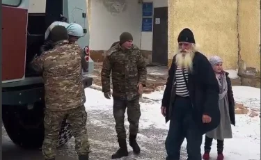 Экстренная остановка: в Акмолинской области более 50 иностранцев эвакуированы на трассе