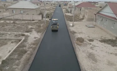 Ауыл - ел бесігі: Маңғыстауда 90 мың шақырым автожолға асфальт төселіп жатыр