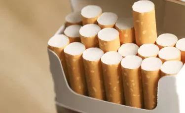 Мальдивы вводят пожизненный запрет на курение: кого это затронет