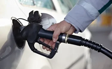 Цены под контролем: Минэнерго открыло горячую линию по вопросам топлива