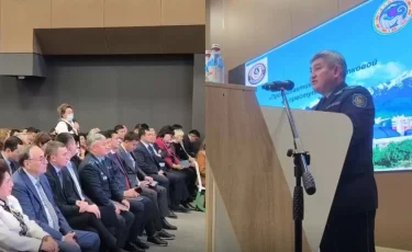 Алматыда жасөспірімдер қауіпсіздігі бойынша кеңейтілген жиын өтті
