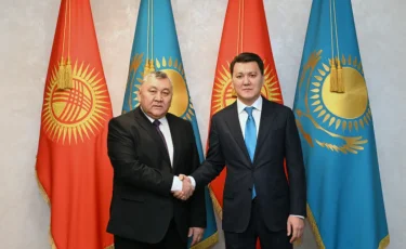Ерлан Қарин Қырғыз Республикасының Мемлекеттік хатшысымен кездесті