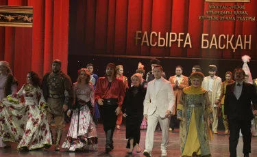 Столетний путь: Национальный театр имени Мухтара Ауэзова вошёл в новый век сценического искусства