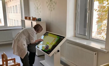 Алматыда жаңа туған 600 сәби ерте оңалтудан өтеді